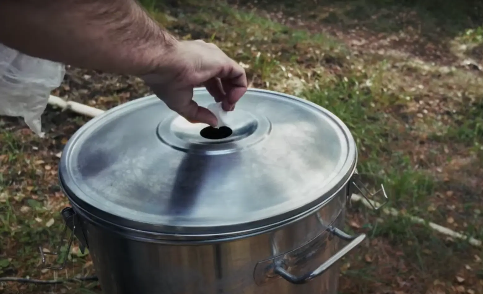 Adding lactid acid to the wort