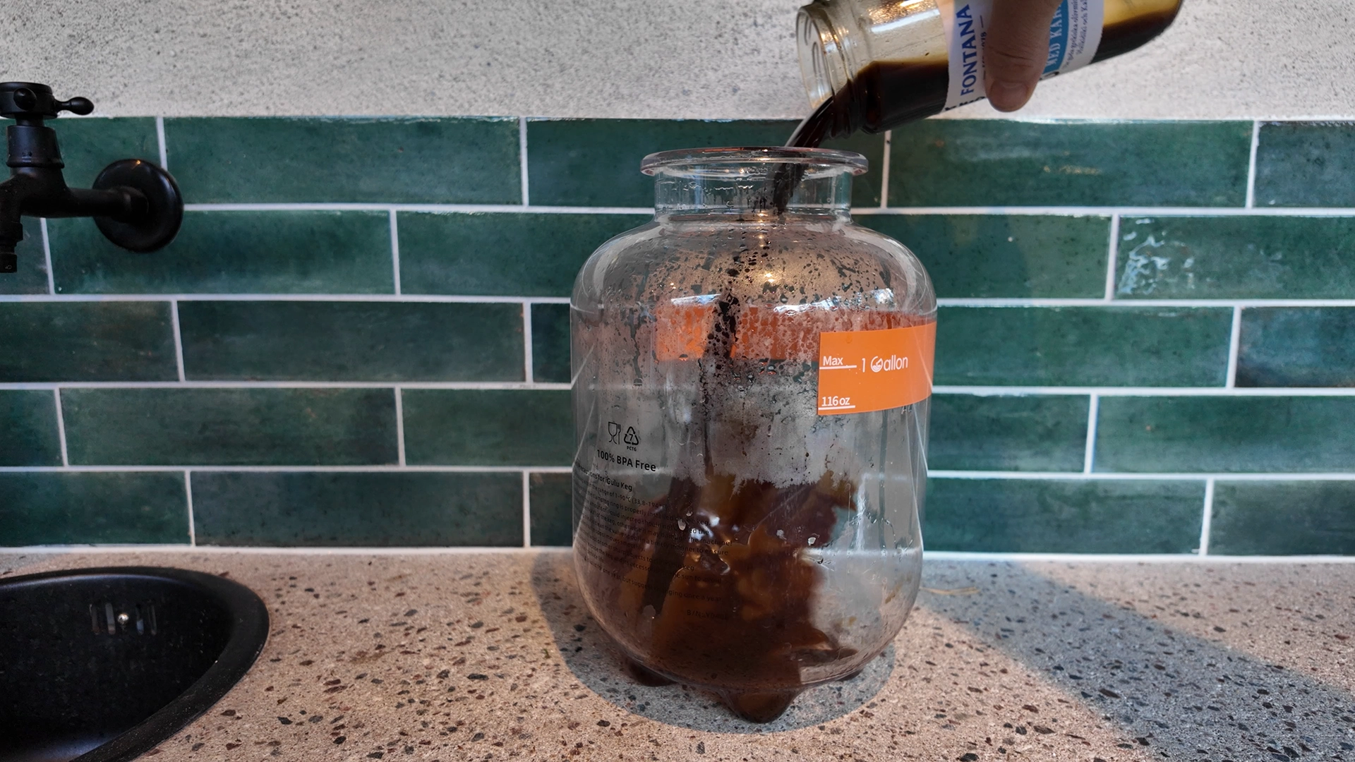 Poring wort reduction into fermenter