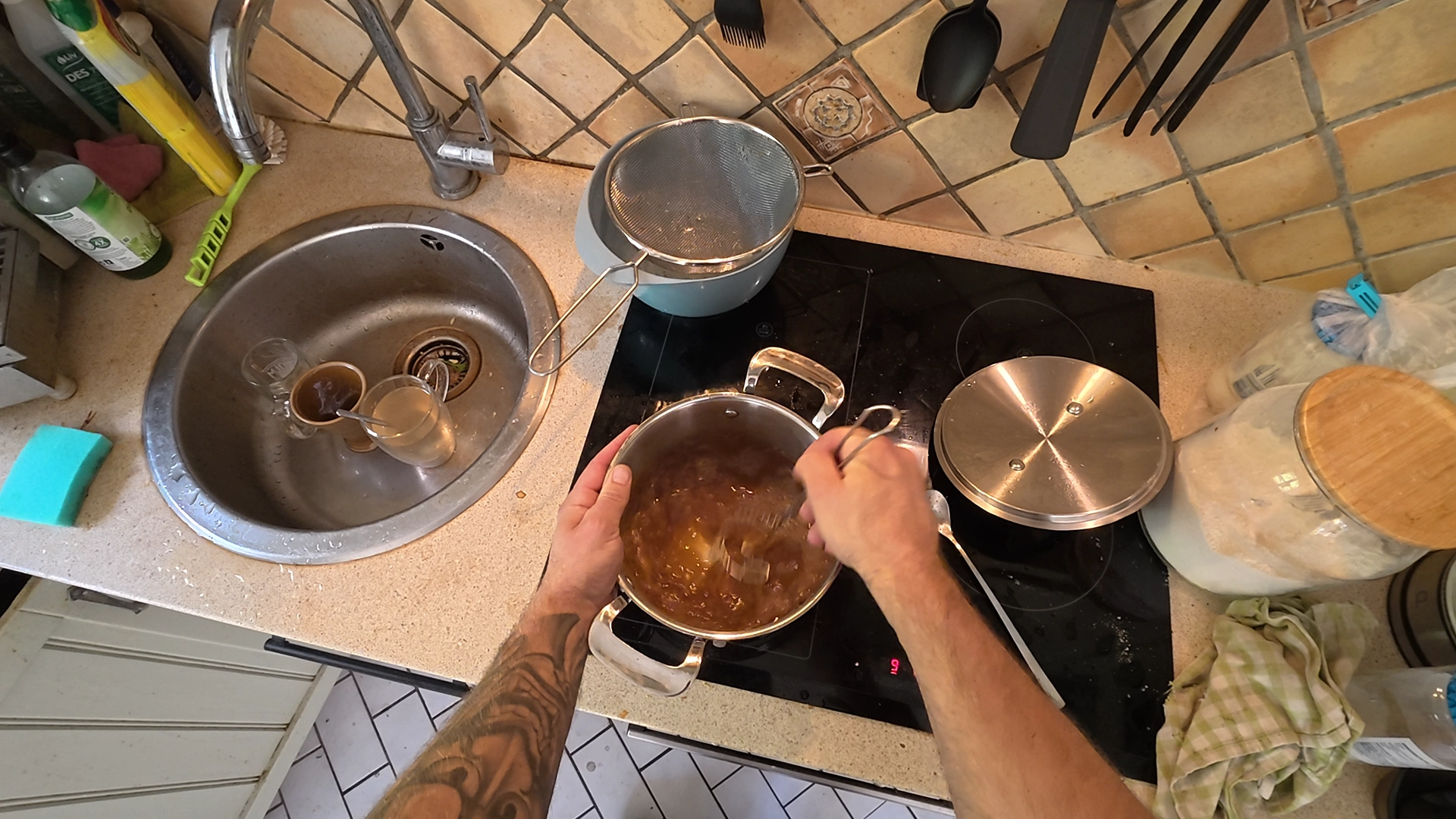 wort in pan on stove copy
