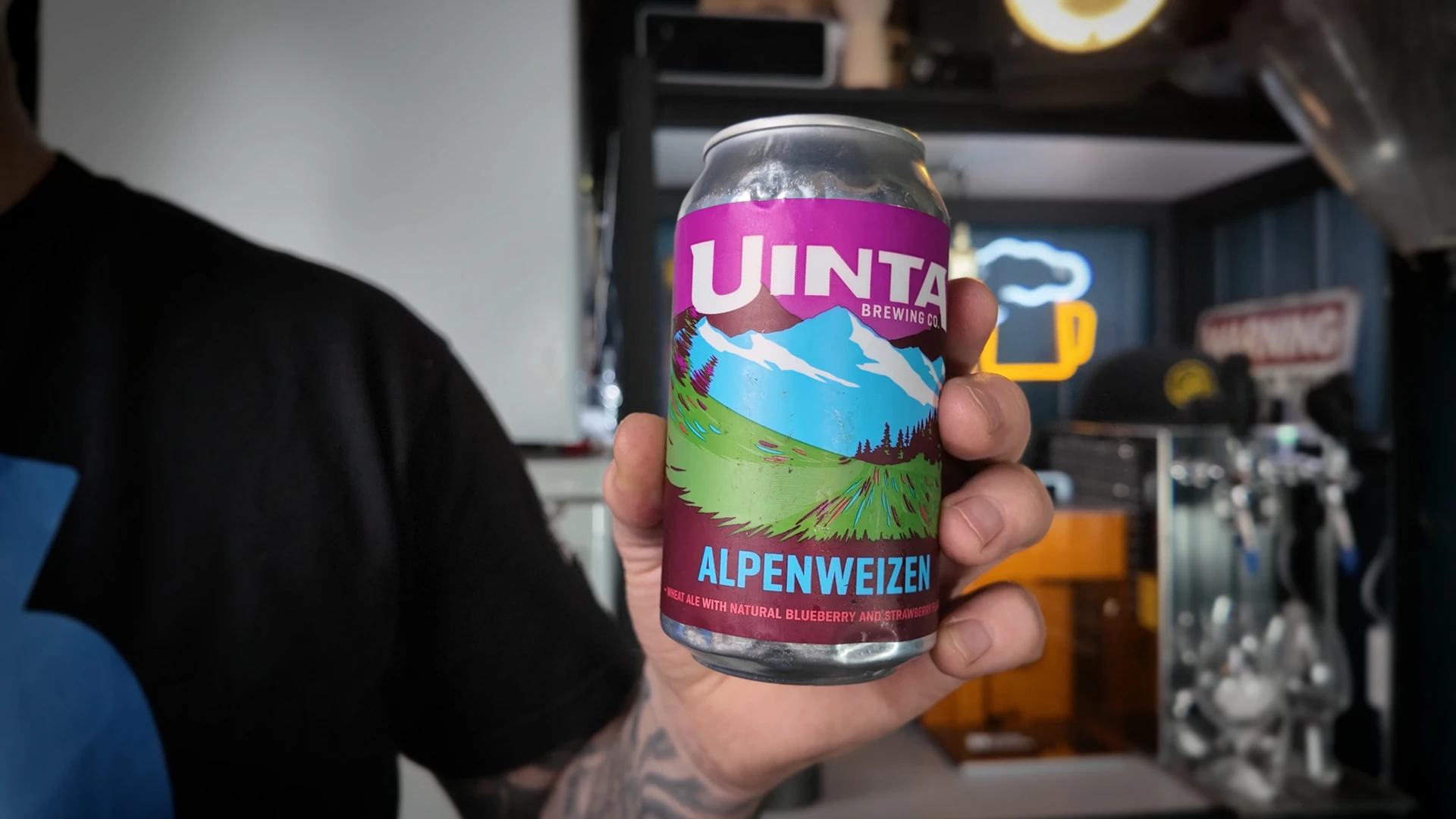 Uinta Alpenweizen beer can close up showing label and branding